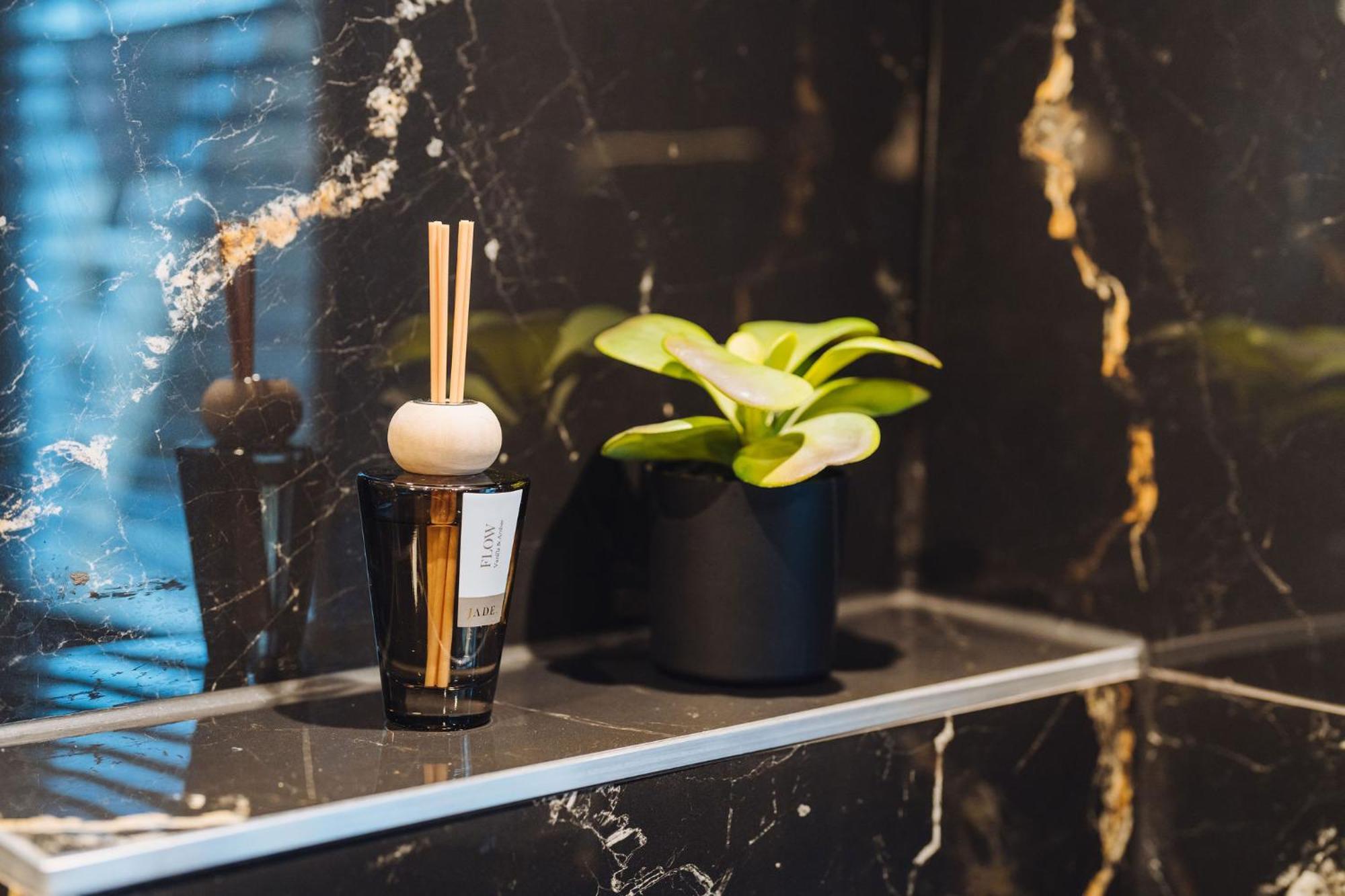 Lok Historics Luxury Art-Inspired Loft In Historic City Centre! Haarlem Exteriér fotografie